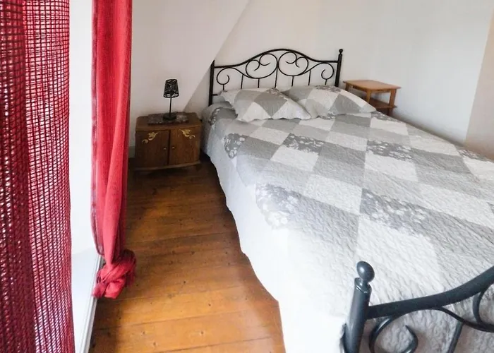 Holiday home Le Moustic