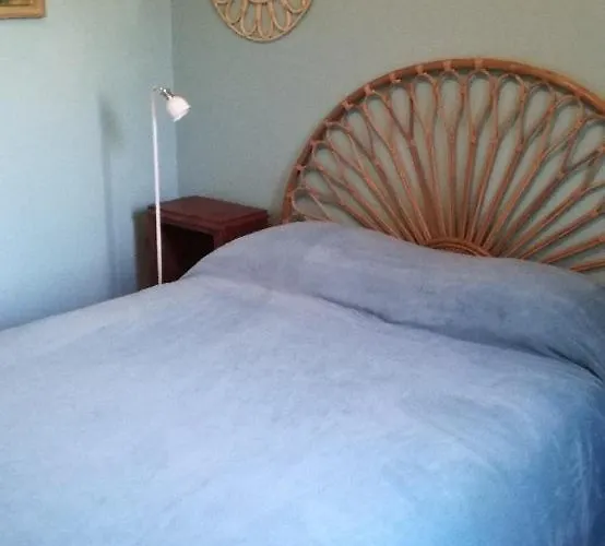 Le Moustic Holiday home