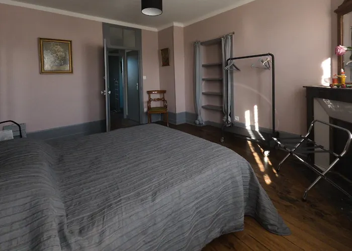 Holiday home Le Moustic *